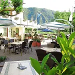 Weinhaus Berg 호텔 브렘