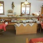 מלון Weinhaus Berg ברם