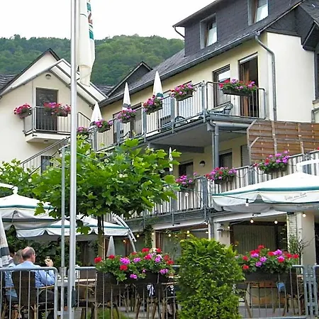 Weinhaus Berg