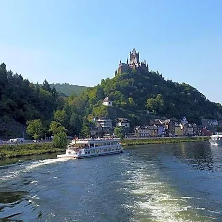 Weinhaus Berg