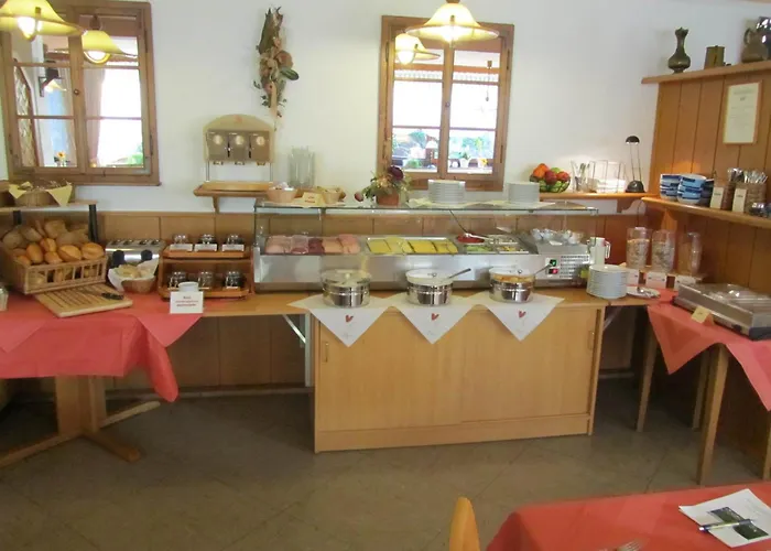 Hotel Weinhaus Berg Bremm