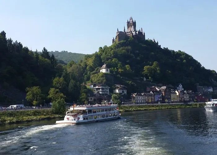 Hotel Weinhaus Berg 3*